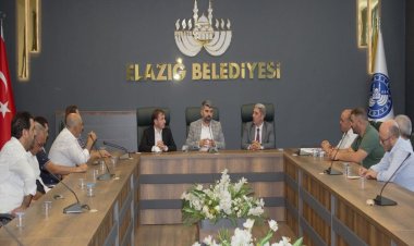 HÜDA PAR Milletvekili Dinç: Halkımız bizi vekil seçerek önemli bir mesuliyet yükledi