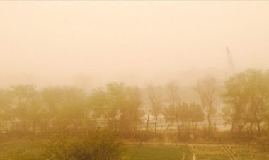 İran’da kum fırtınası nedeniyle 488 kişi hastaneye kaldırıldı