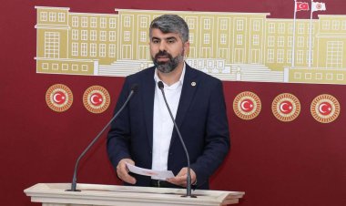 HÜDA PAR'dan kamu personeli alımında mülakat yerine "hakkaniyet ve liyakat" çağrısı