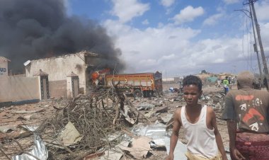 Somali’de bomba yüklü kamyonla saldırı: En az 20 ölü, 40 yaralı