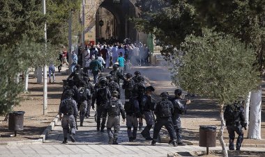 Siyonist işgalcilerin Mescid-i Aksa baskınları sürüyor