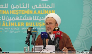 Mustafa Hatemi: İslami uyanış ve davet aşırılıktan uzak olmalıdır