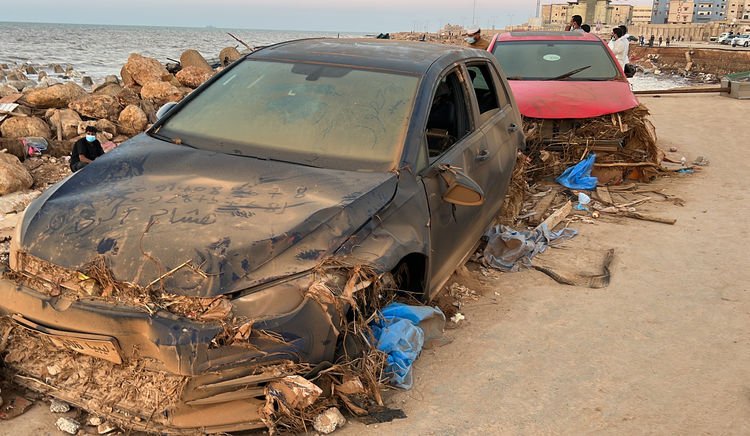 Sel felaketinin ardından Libya'ya 17 ülkeden 38 yardım uçağı ulaştı