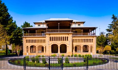 Hollanda'dan sonra Afganistan'ın İspanya Büyükelçiliği de Kabil'e bağlılık bildiriminde bulundu