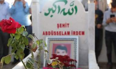 Şehid Abdusselam İrdem mezarı başında anılacak