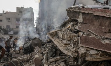 Gazze'de , terör rejimi saldırılarında binlerce bina tamamen yıkıldı