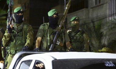 İşgalcilerle şiddetli çatışmalar yaşanıyor! Şafakla beraber kahramanlık destanın etkileri görülecek!