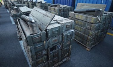 Belçikalı sendikalardan üyelerine çağrı: israile gidecek silahları yüklemeyin!