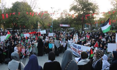 İstanbul'da anneler Gazze için yürüdü