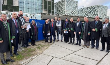 İstanbul'da avukatlar, işgal çetesinin Gazze'deki katliamlarını Uluslararası Ceza Mahkemesi'ne taşıdı