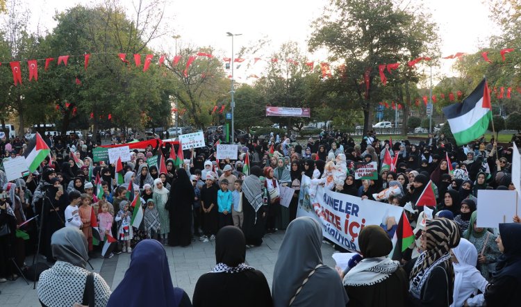 İstanbul'da anneler Gazze için yürüdü