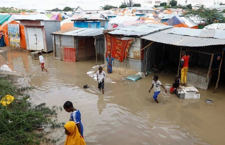 Somali'de seller nedeniyle 500 bin kişi evsiz kaldı