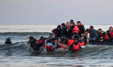 İspanya açıklarında denize atılan düzensiz göçmenlerden 4'ü öldü