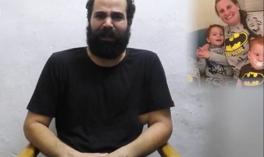 Kassam Tugayları, işgal bombardımanında ailesini kaybeden siyonist esirin mesajını paylaştı