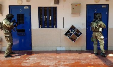 Terör rejimi esir aldığı 142 kadını zindana attı