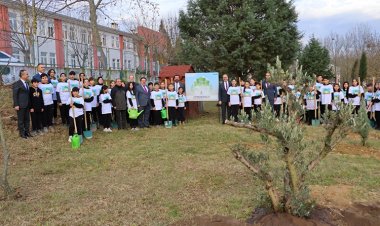 Katledilen Gazzeli çocuklar anısına 6 bin fidan dikildi