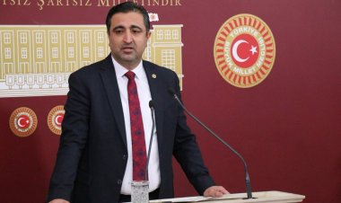 HÜDA PAR : Bir takım siyasi aktörler toplumdaki huzur ve barışı zedeleyici politikalar geliştiriyor