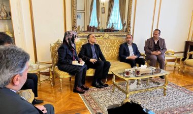 HÜDA PAR'dan İran Büyükelçiliği'ne taziye ziyareti