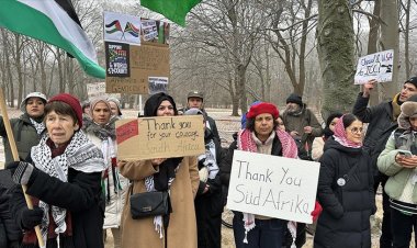 Berlin’de Filistin’e destek verenler Güney Afrika’ya teşekkür etti
