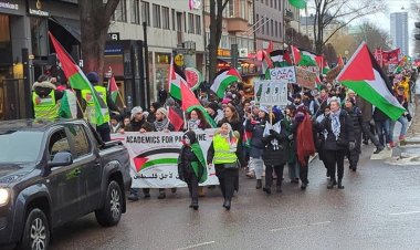 İsveç'te Filistin'e destek gösterisi düzenlendi