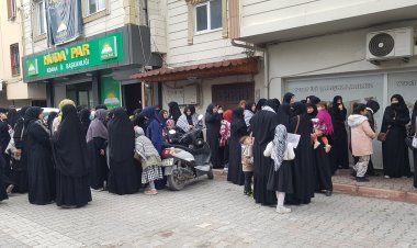 HÜDA PAR Adana İl Kadın Kolları Başkanlığı'ndan Gazze için anlamlı bağış