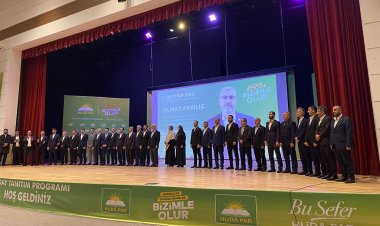 HÜDA PAR'ın İstanbul ilçeleri ve 3 il belediye başkan adayları açıklandı
