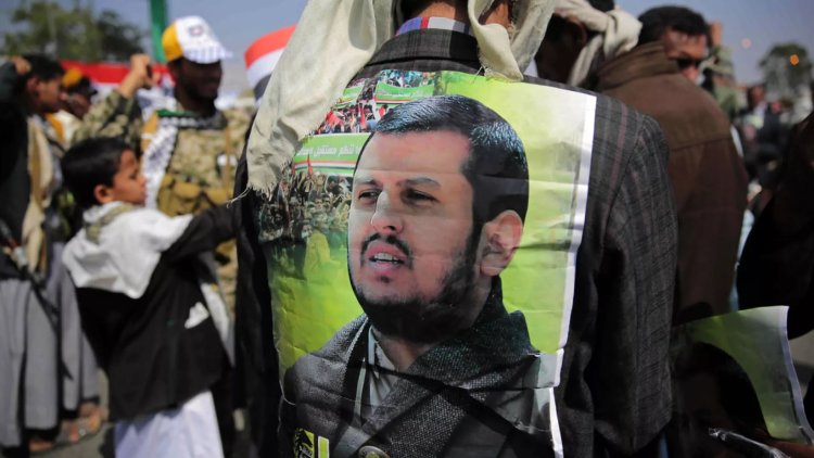 Ensarullah: Amerikan ve İngiliz vatandaşları Yemen'den ayrılsın