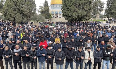 İşgalci rejim Mescid-i Aksa'da cuma namazı kılınmasını 19 haftadır kısıtlıyor