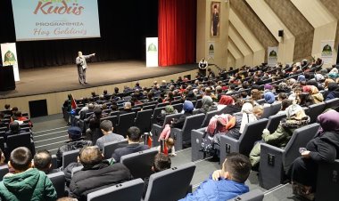 Göktaş: Bütün Peygamberlerin huzur bulması için Kudüs'ün bizim olması lazım