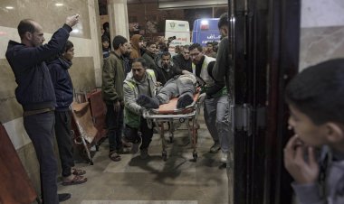 UNRWA: Nasır Hastanesinde yerinden edilmiş 10 bin Filistinli ve 300 sağlık çalışanı bulunuyor