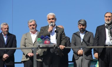 Yapıcıoğlu: Kavga etmeye değil,  hizmet etmeye ve kardeşliği tesis etmeye geliyoruz