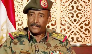 Burhan, Sudan’daki barış ve ateşkes için Libya’ya gitti