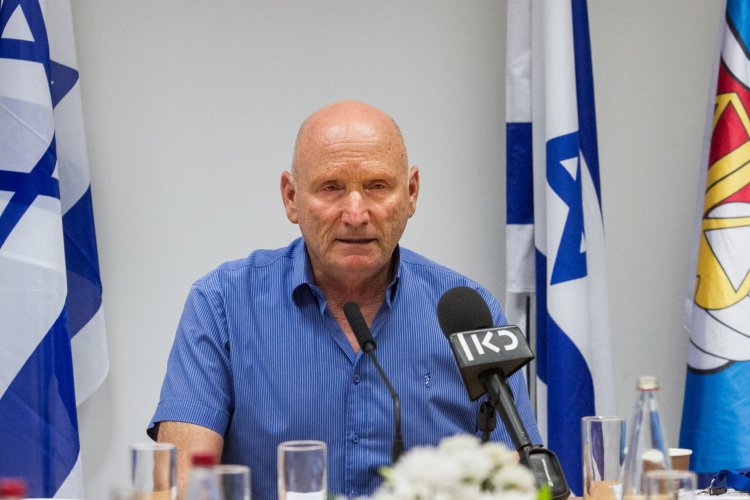 Siyonist emekli Tümgeneral: İsrail Hamas'ı yenemedi, Gazze'deki yıkım sahte bir zafer izlenimi vermek için