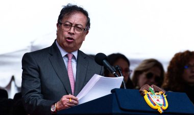 Kolombiya Cumhurbaşkanı: Yüzden fazla Filistinlinin yiyecek isterken öldürülmesine soykırım denir