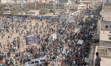 Senegal'de cumhurbaşkanlığı seçim yarışı başladı