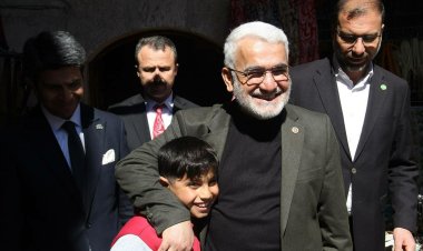 Yapıcıoğlu Şanlıurfa'da halkla buluştu