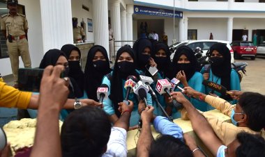 Hindistan'da 25 bin İslam okulu kapatılıyor