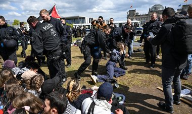Alman polisi, Berlin'deki Filistin destekçilerinin çadır kampını zorla boşalttı