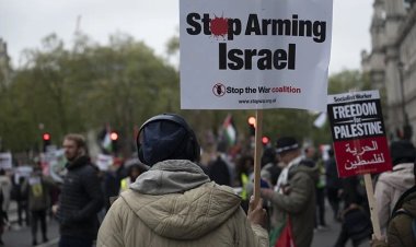 Londra'da Gazze için 12'nci kez ulusal yürüyüş düzenlendi