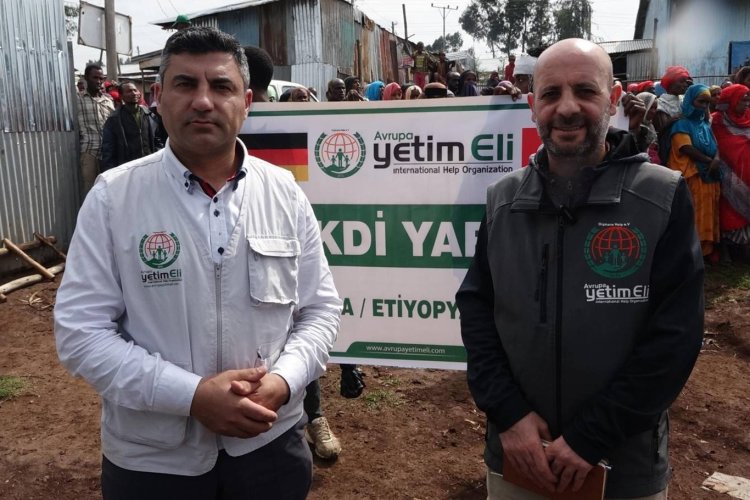 Avrupa Yetim Eli, Etiyopya'da iç savaştan kaçan yüzlerce kişiye nakdi yardım yaptı