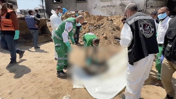 İşgalci teröristlerin çekildiği bölgelerden 409 Filistinlinin naaşına ulaşıldı