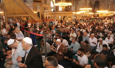 İstanbul'un fethi Ayasofya'da Kur'an ziyafeti ile kutlandı