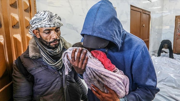 UNICEF Sözcüsü: Refah'ta yeni mezarlıklar inşa edildiğini ve çocuklarla doldurulduğunu gördüm