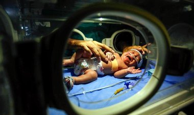 Gazze’de siroz hastası 9 aylık bebeğin hayatı tehlike altında