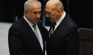 Olmert: Netanyahu İsrail’i yok etmek istiyor