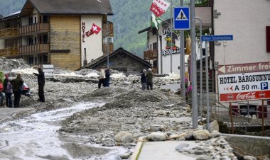 İsviçre'de heyelan ve sel nedeniyle 4 kişi yaşamını yitirdi