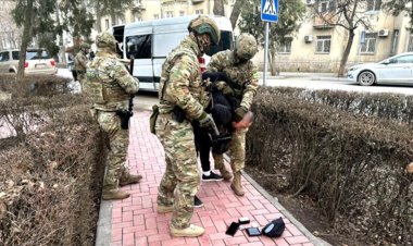 Kırgızistan'da darbe girişimi