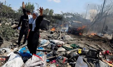 İşgalci İsrail, Filistinlileri önce El-Mevasi'ye göç ettirdi sonra katletti