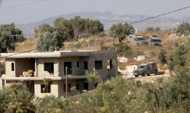 İşgalci teröristler, Batı Şeria'da Filistinlilere ait 441 dönüm araziyi gasp etti