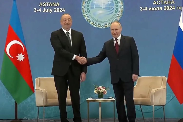 Putin ve Aliyev Astana'da görüştü